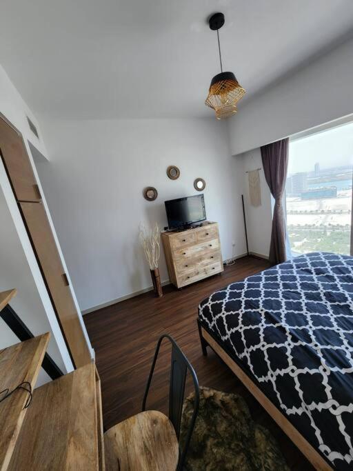 Cozy 1Br In Iconic Tower Lägenhet Abu Dhabi Exteriör bild